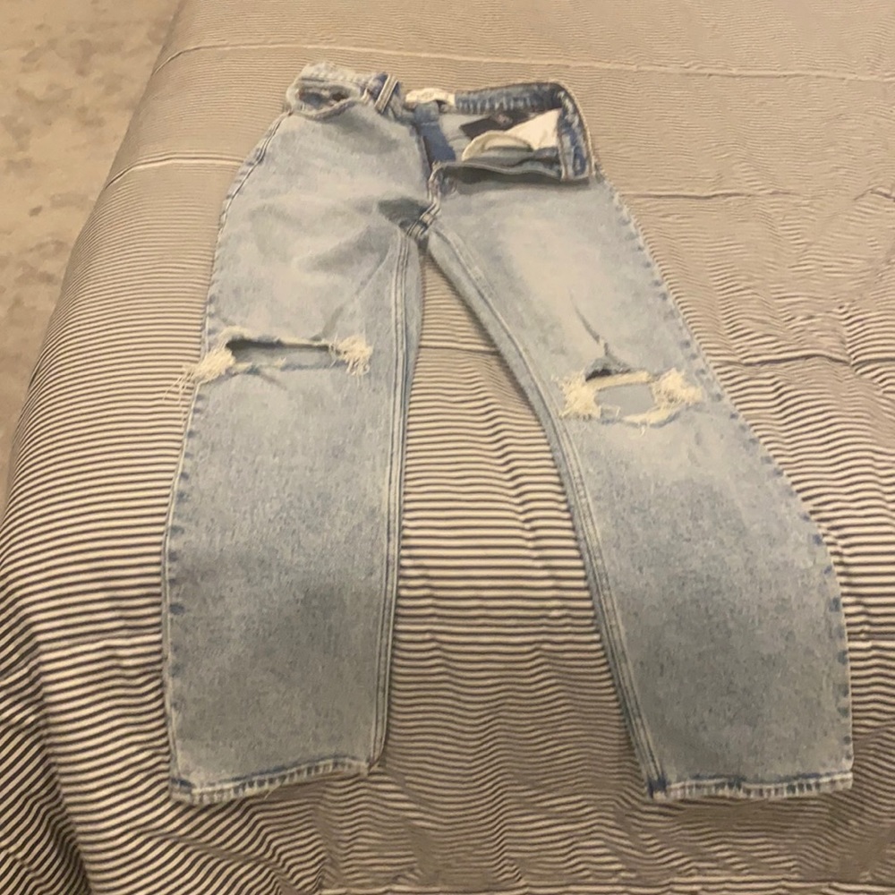 Abercrombie 90s straight ultra high rise